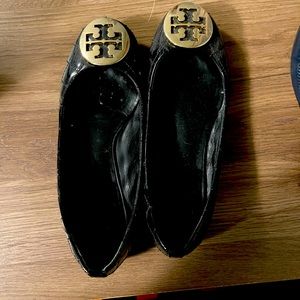Tory Burch Quilted Patent leather ballet flats size 7
